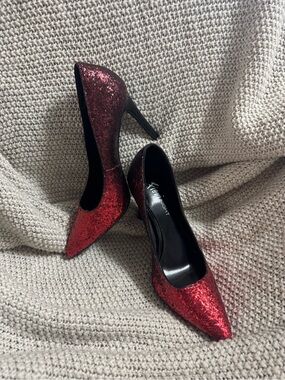 FIONI Clothing Red Glitter Pointed-Toe Stiletto‎ Heels